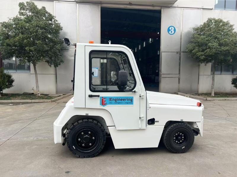 Airport Towing Tractors